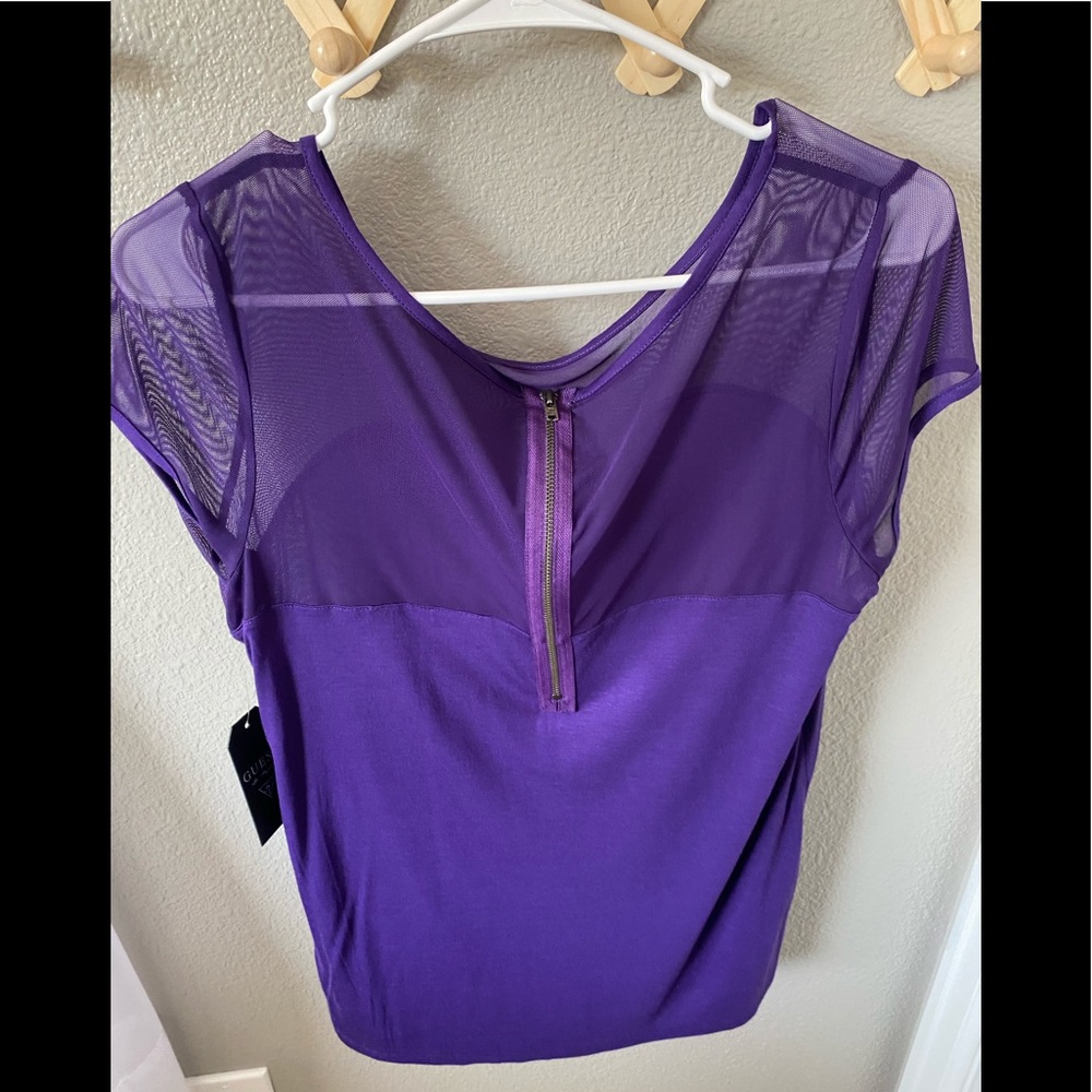 Guess Shirt - Picture 2 of 2